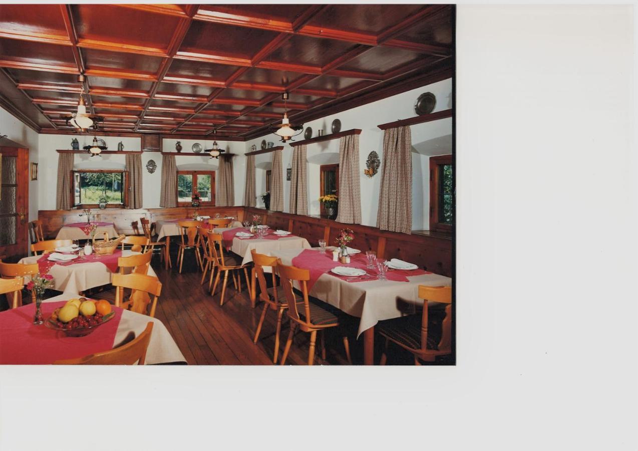 Alter Ziehbrunnen Hotel Bad Endorf Exterior foto
